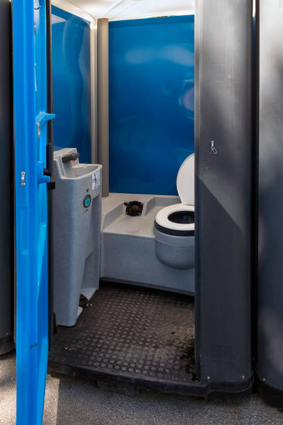 Portable Toilet Options We Offer in Puyallup, WA